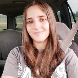 Meet your Posher, Lacy